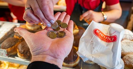 Poszła do sklepu w Chorwacji. Mówi, co dzieje się z cenami w euro