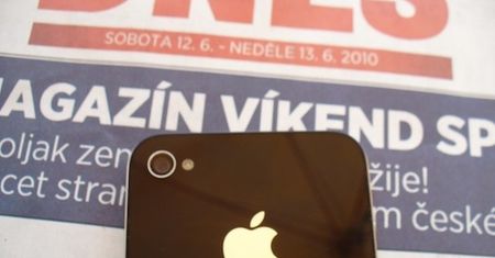 Filmik oraz zdjęcia wykonane iPhonem 4