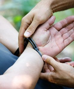 Szczecin. Napastnicy strzelali do policjantów z broni pneumatycznej. Zostali zatrzymani po pościgu