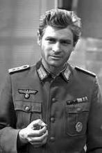 Stanisław Mikulski jako Hans Kloss