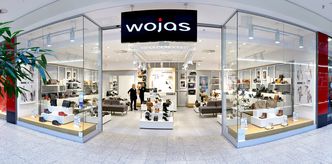 Wojas chce zmniejszyć sieć salonów. Najdłuższa seria strat w historii