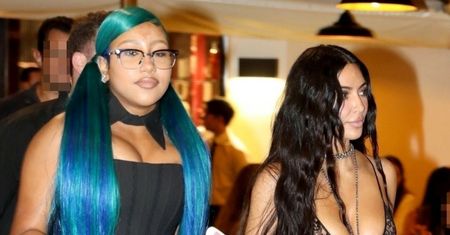 Kim Kardashian i wyrośnięta North West "przyłapane" w Rzymie. Internauci grzmią: "Gorset na 12-latce jest trochę nie na miejscu"