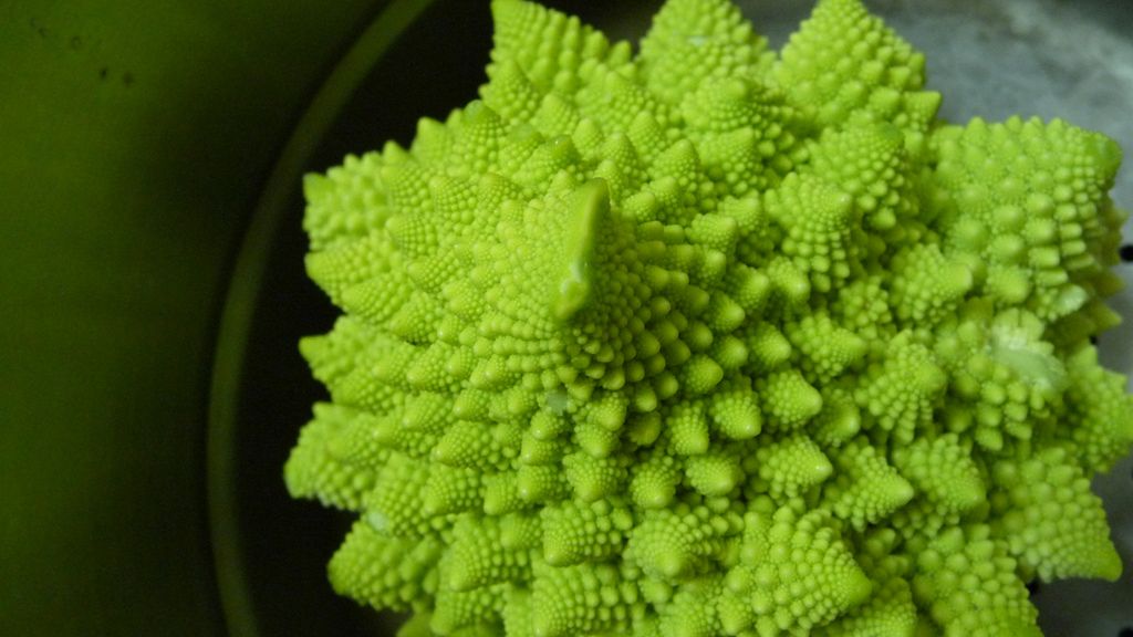 Surowe brokuły chińskie