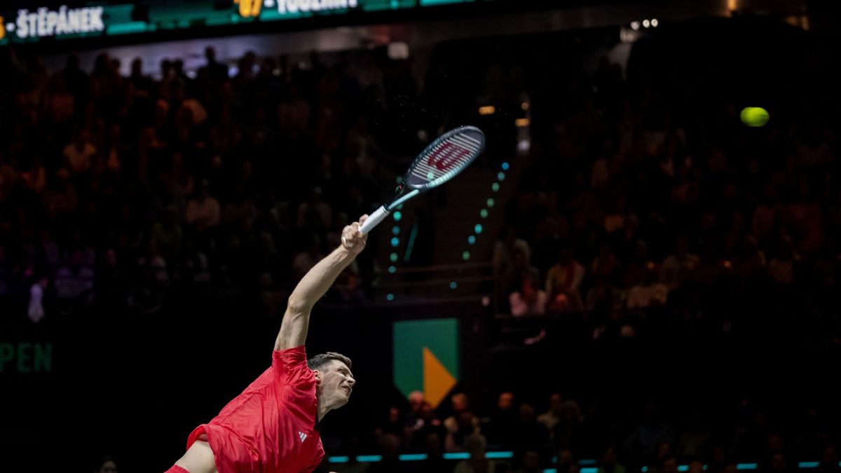 PAP/EPA / Sander Koning / Hubert Hurkacz w turnieju ATP w Rotterdamie