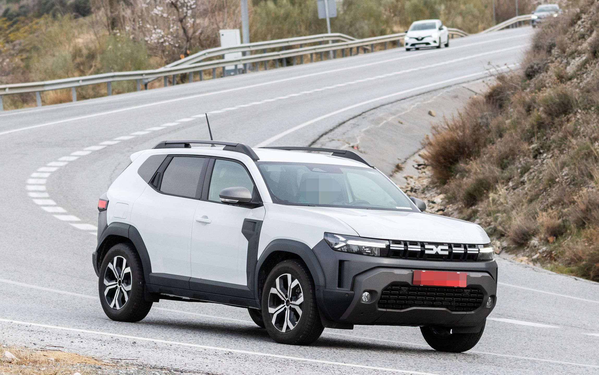 Dacia Duster e-4WD