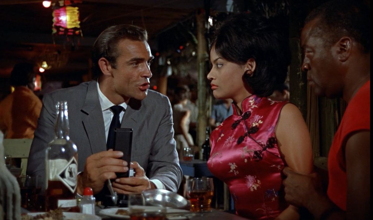 Sean Connery i Marguerite LeWars w "Dr. No", 1962 r.