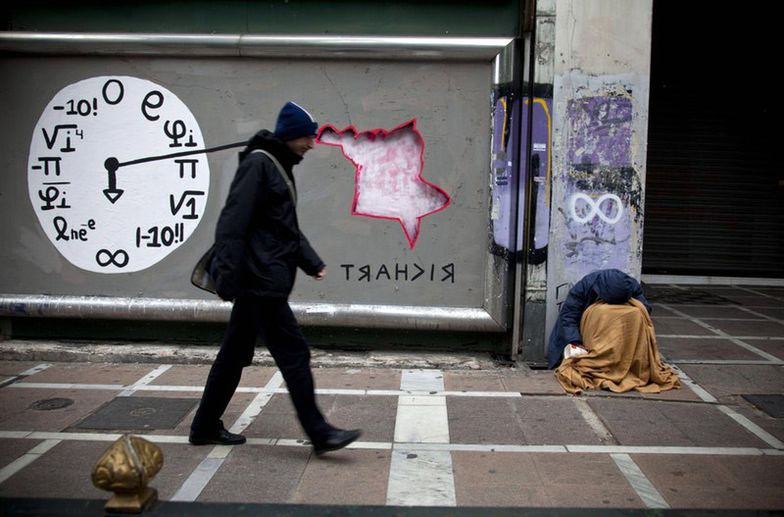 Kryzys w Grecji. PKB w doł o niemal 5 procent