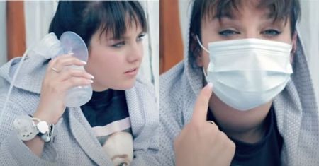 Ubrana w szlafrok Ewa Farna rapuje w #hot16challenge: "Proponowali X tysięcy za sylwestra. Powiedziałam NIE, bo to było TVP"