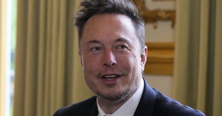 Zwrot Elona Muska. Tesla jednak będzie się reklamować