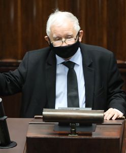 Wotum nieufności dla Jarosława Kaczyńskiego odrzucone. Wyjątek w obozie PiS