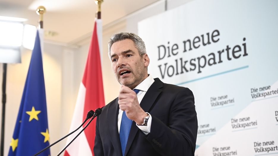 Austria będzie mieć kolejnego kanclerza. Zostanie nim Karl Nehammer 