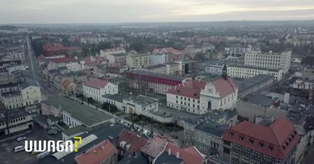 Skazano ją za morderstwo, zwolniono z więzienia po 18 latach. Przypadek podobny do Tomasza Komendy?