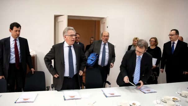 Przewodniczący Komisji Weneckiej Gianni Buquicchio, członkowie delegacji Komisji Weneckiej Christoph Grabenwarter, Schnutz Rudolf Duerr i Jean-Claude Scholsem oraz Rzecznik Praw Obywatelskich Adam Bodnar