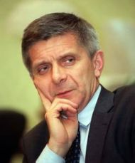 Premier Belka przesłuchiwany