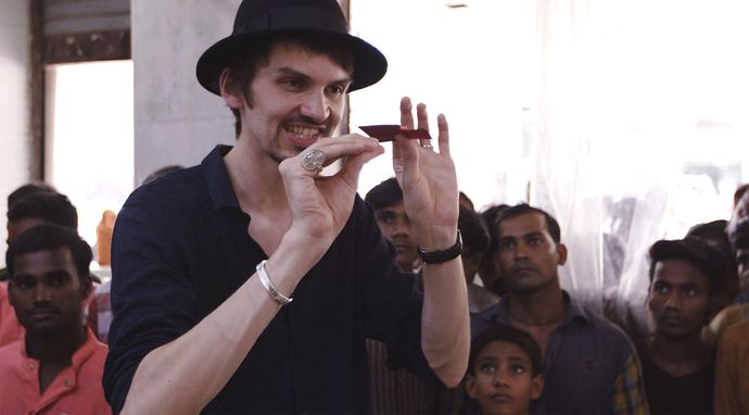 Around the World in 80 Tricks