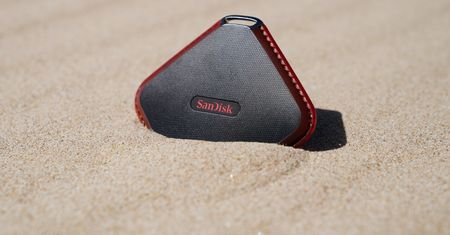 SanDisk Extreme 510 Portable SSD 480 GB - test przenośnego dysku, który wytrzyma zalanie i upadki