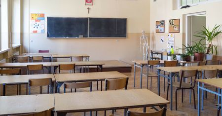 Sosnowiec. Ewakuacja w szkole. 5 dzieci w szpitalu