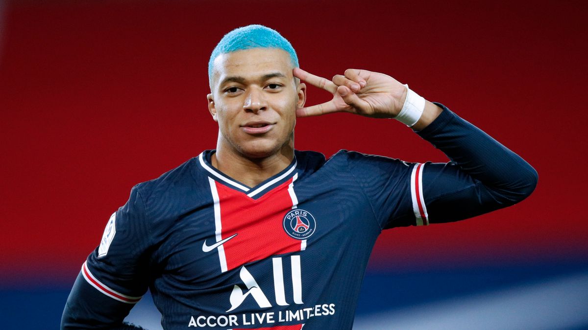 PAP/EPA / YOAN VALAT / Na zdjęciu: Kylian Mbappe