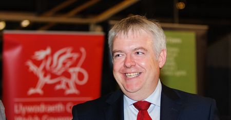 Walia i brytyjskie miasta chcą większej niezależności od rządu