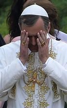 "The Young Pope": Jude Law młodym papieżem. Zobacz wideo
