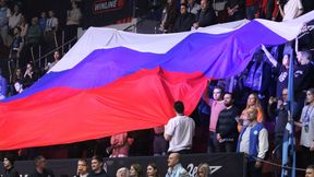 Skandal na Tour de Ski. Pojawiły się rosyjskie flagi. Oto reakcja FIS