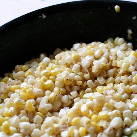 Słodka biała kukurydza w puszce, odsączona