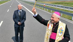 Po krytyce w filmie na temat kościelnej pedofilii biskup kaliski Edward Janiak może już nie być zapraszany na oficjalne uroczystości.