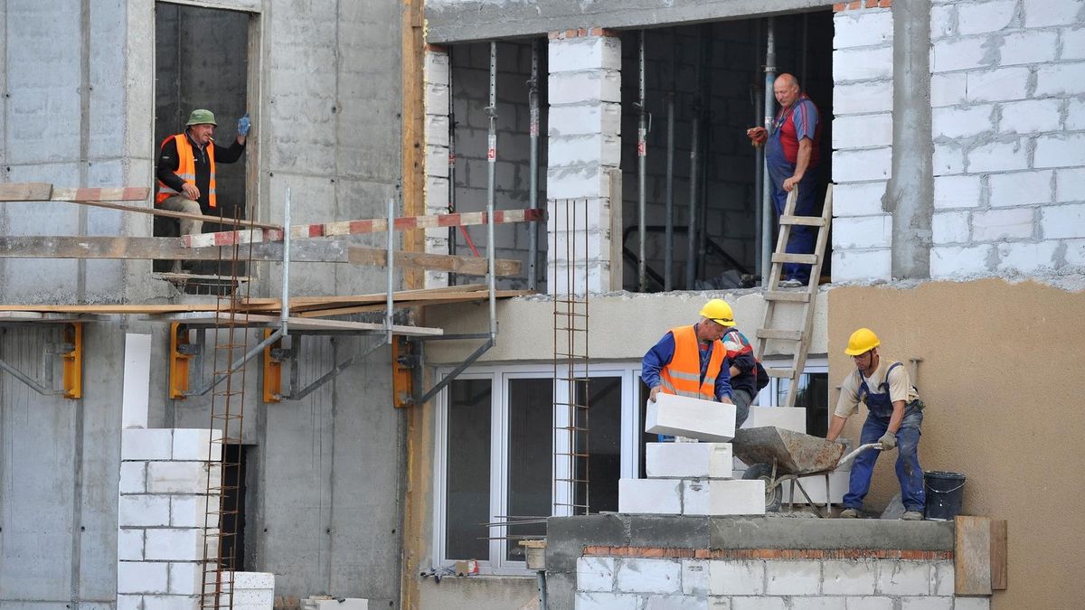 Już obecnie procesy inwestycyjne są często za mało przejrzyste , a zapisy ustawy mogą ułatwić deweloperom nieoficjalne działania, które mogą nosić znamiona korupcji - ostrzegają służby