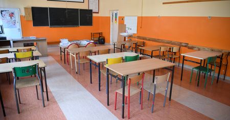 Nauka zdalna dla wszystkich uczniów? Premier zapowiada