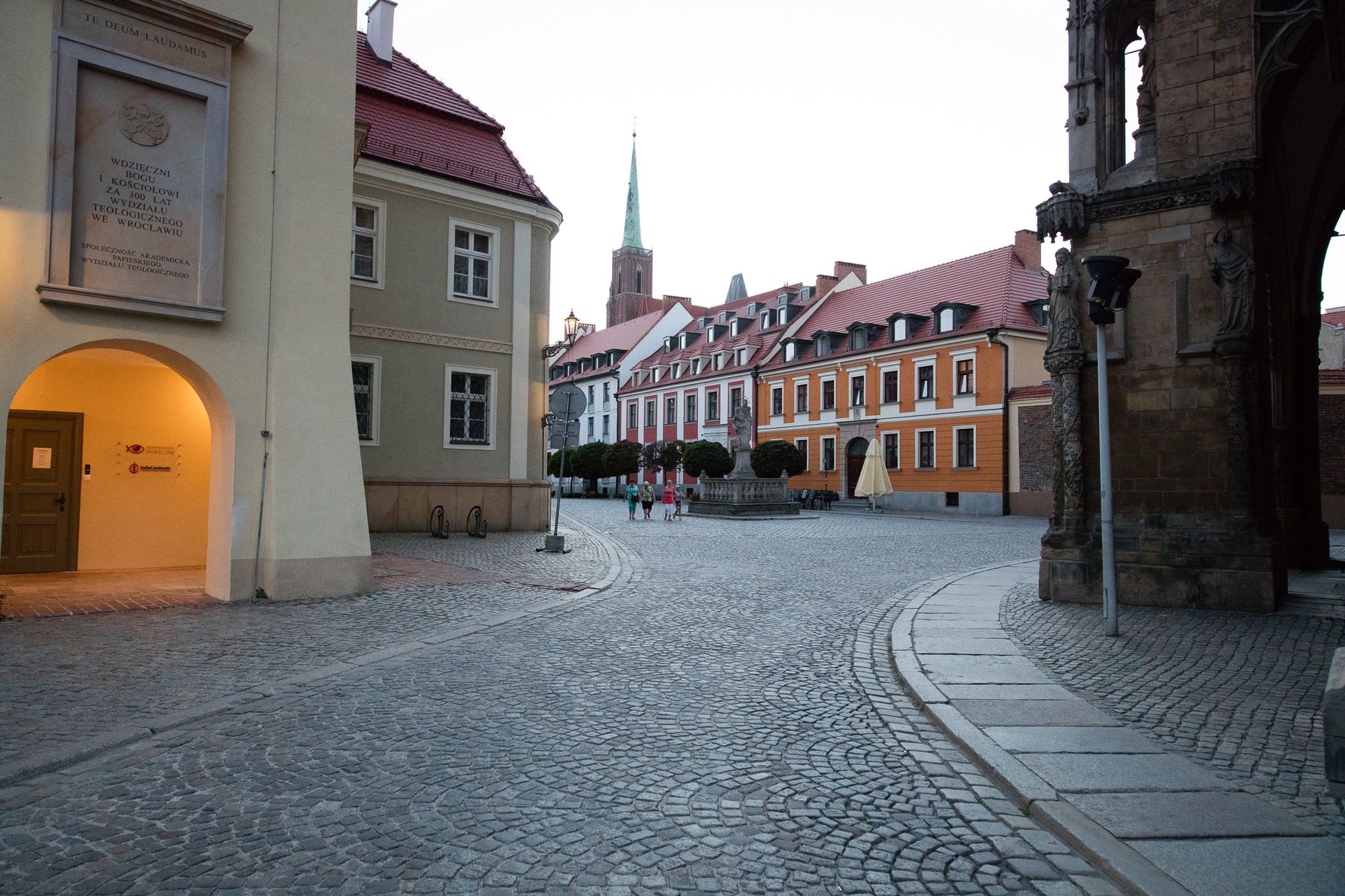 Canon EOS 5Ds R + 11-24mm f/4 L - pierwsze zdjęcia przykładowe 33