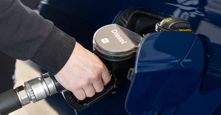 Skok cen diesla. Problemy z dostawami rosną