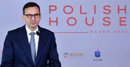 Premier Morawiecki w CNN. Mówił o embargu na rosyjską ropę i unijnych sankcjach