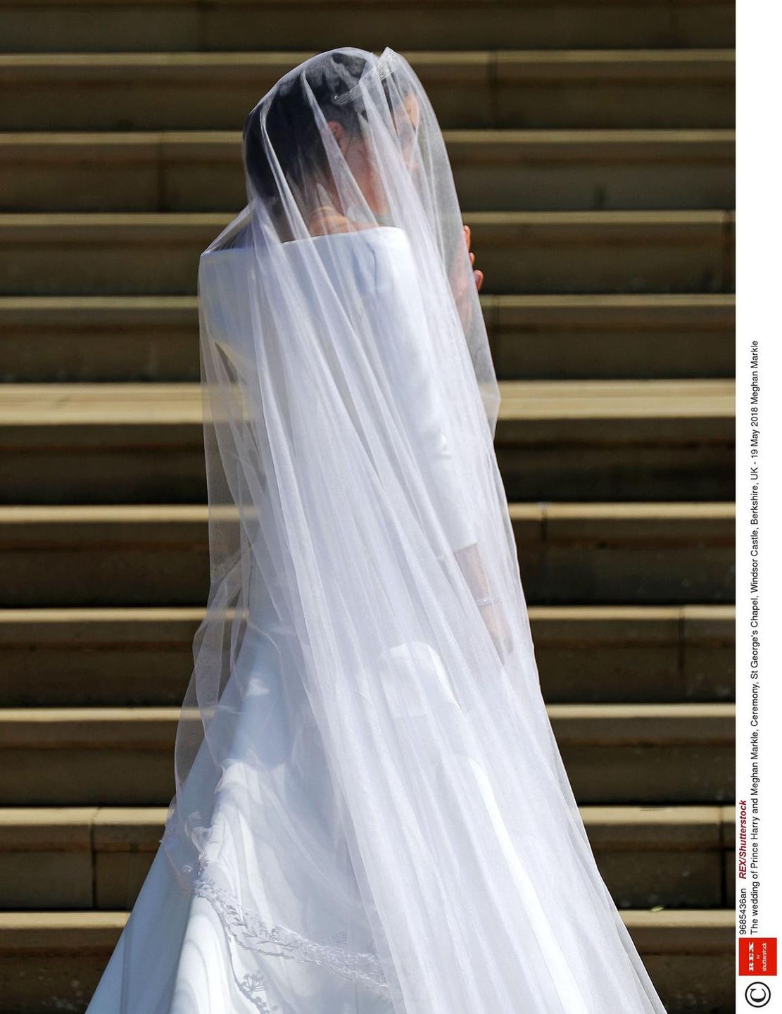 Meghan Markle w sukni ślubnej Givenchy