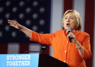 Hillary Clinton atakuje plan ekonomiczny Trumpa i reklamuje swój program