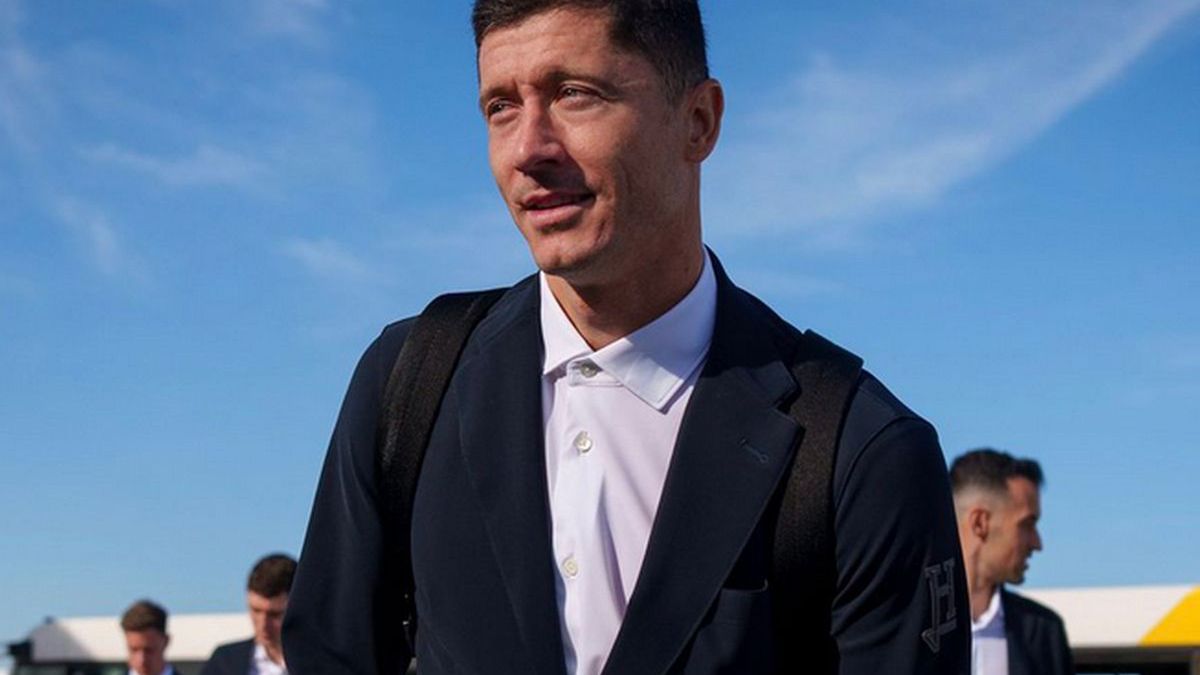 Zdjęcie okładkowe artykułu: Twitter / twitter.com/FCBarcelona / Robert Lewandowski