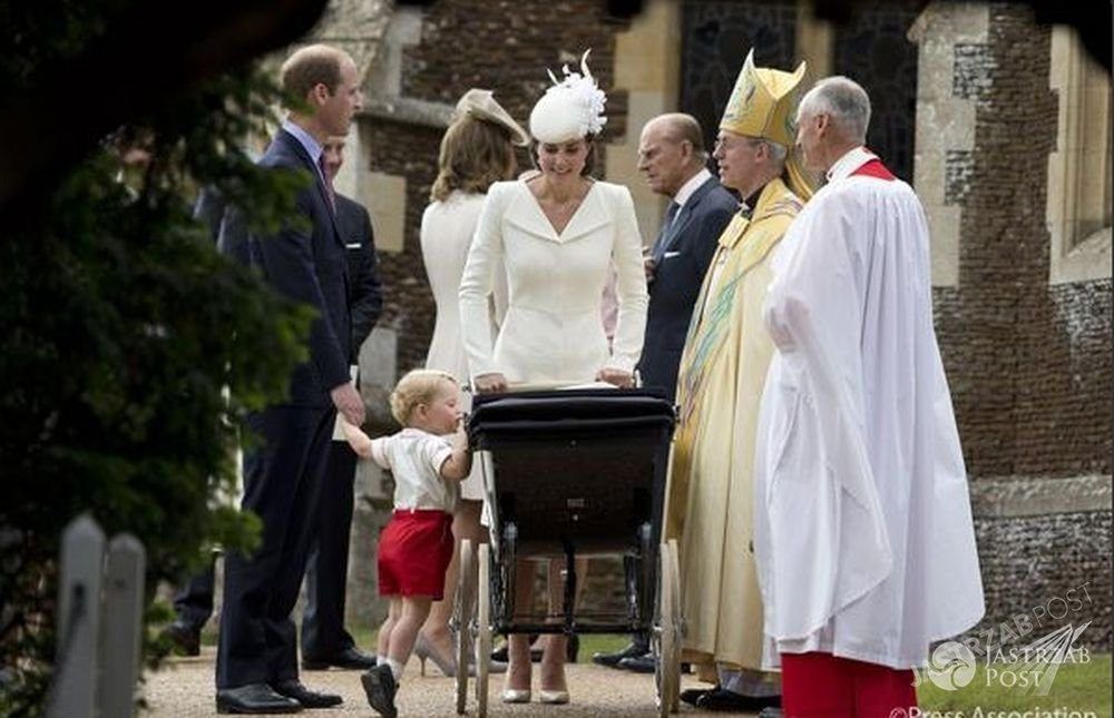 Chrzest księżniczki Charlotte. Na zdj. księżna Kate, książę William i książę George