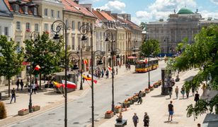 Warszawa. Awaria na Pl. Piłsudskiego. Deptak dopiero za tydzień
