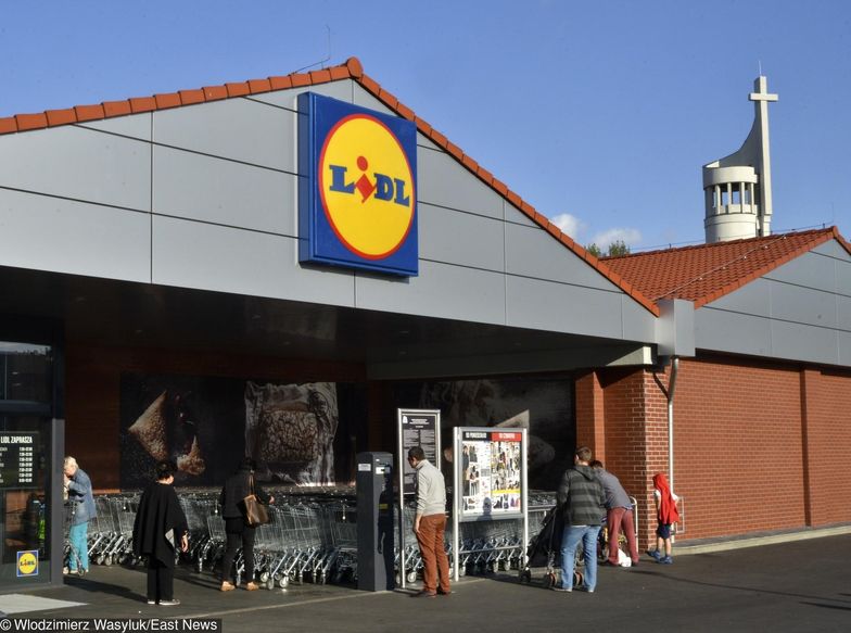 W sklepach Lidl obowiązuje zmianowy system pracy