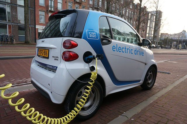 Rządowe dopłaty do elektrycznych samochodów?
