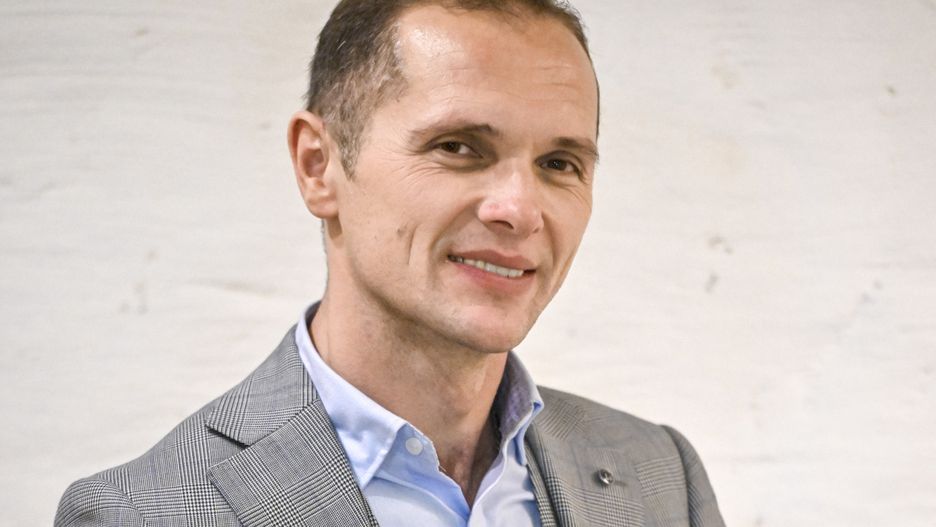 scena z: Waldemar, SK:, , fot. Kurnikowski/AKPAUczestnicy 10. edycji programu "Rolnik szuka żony", Rolnik szuka żony, plan, TVP, 10. edycja, program, listopad 2023, Waldemar