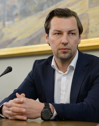 Były pracownik Amber Gold przed komisją śledczą. Pastor: "moją wątpliwość wzbudził wpis do KNF"