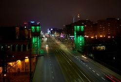 Most Poniatowskiego oświetlony na zielono! [ZDJĘCIA]