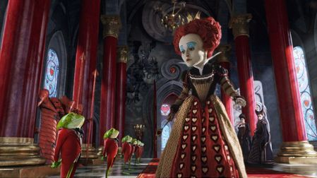 Iracebeth, Czerwona Królowa (Helena Bonham Carter)