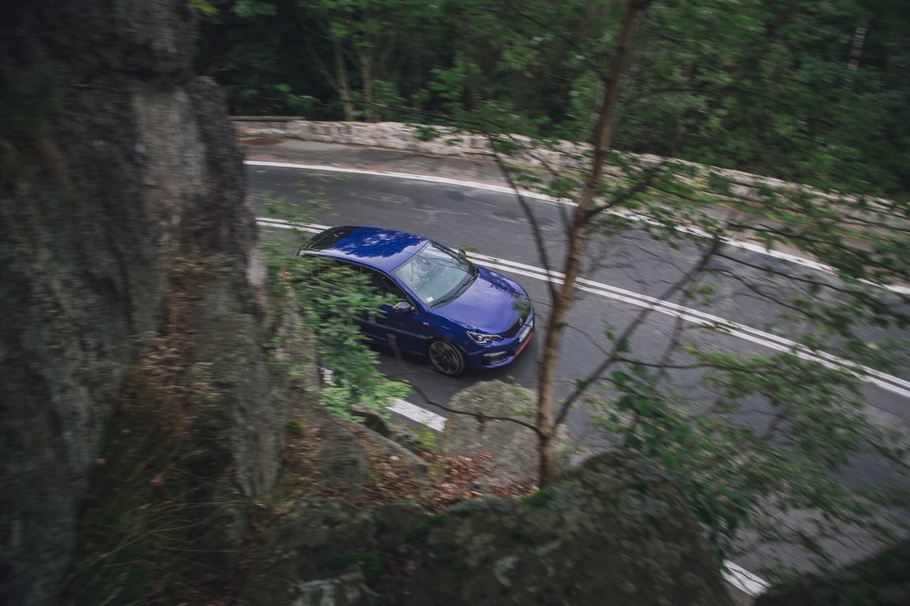 Nowa Perspektywa – ile zakrętów potrzeba, by zakochać się w Peugeot 308 GTi?