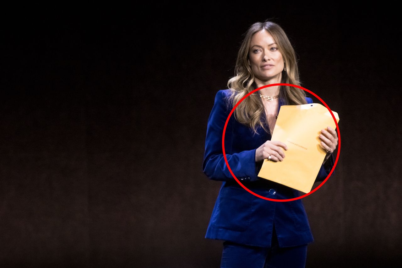 Myślała, że to scenariusz. Olivia Wilde otworzyła kopertę na scenie