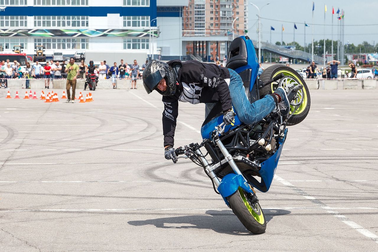 Świadomość ubezpieczeniowa motocyklistów rośnie. Co trzeci dokupuje do OC polisę następstw nieszczęśliwych wypadków