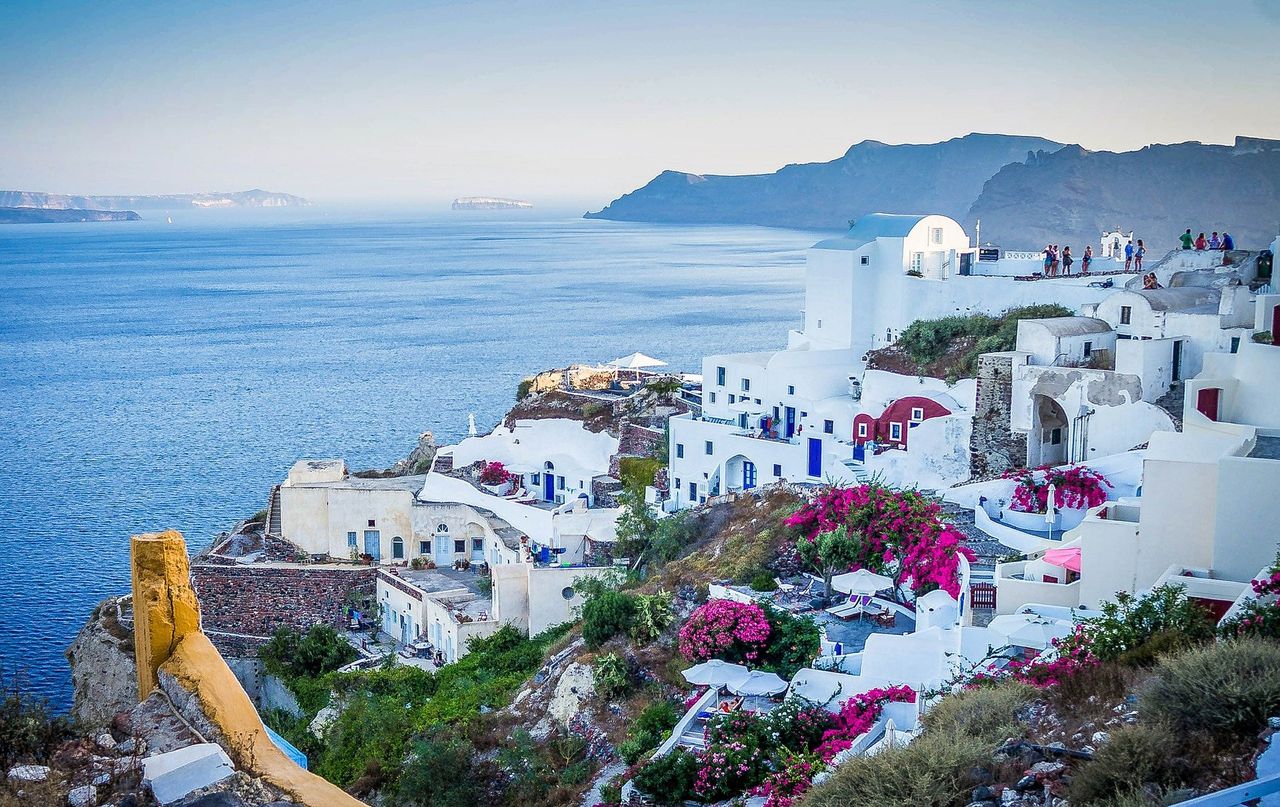 Greckie wyspy Mykonos, Santorini i Rodos uznane za obszar bardzo wysokiego ryzyka epidemicznego.