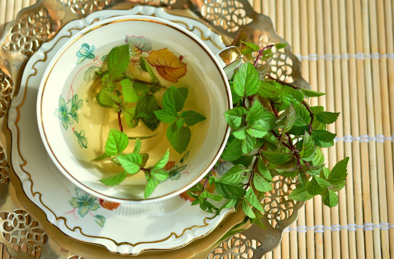 Herbata miętowa- Pyszności, źródło: pixabay