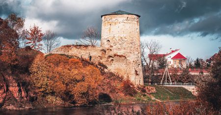 Niedziela deszczowa, burzowa i chłodna. Na początku kolejnego tygodnia temperatura jeszcze się obniży