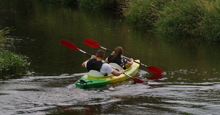 Można wypożyczać kajaki w wypożyczalni na Szelągu